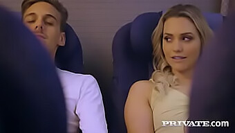 Mia Malkova Dễ Thương Và Trong Sáng Trải Nghiệm Lần Đầu Cưỡi Ngựa